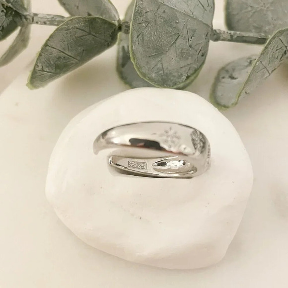 925 Sterling Silver Moon & Star Ring Silver Ring Band Celestial Ring Moon Ring - Picture 7 of 7